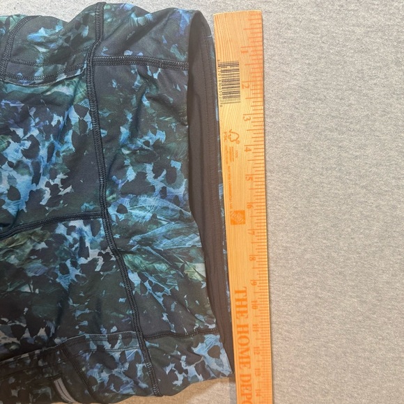Lululemon Run Top Speed Crop Leggings Blue Floral Backdrop High Rise Size 6 - Picture 6 of 6